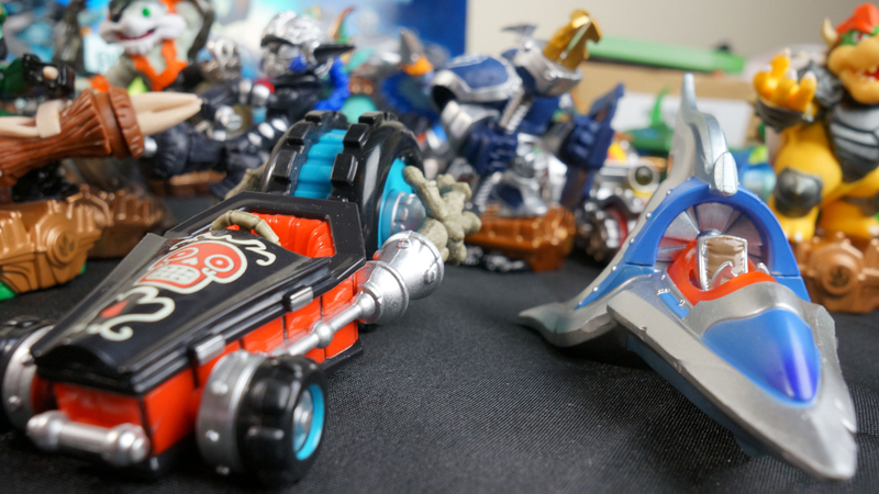 Illustration for article titled The Skylanders Superchargers Toys Are Mostly Great